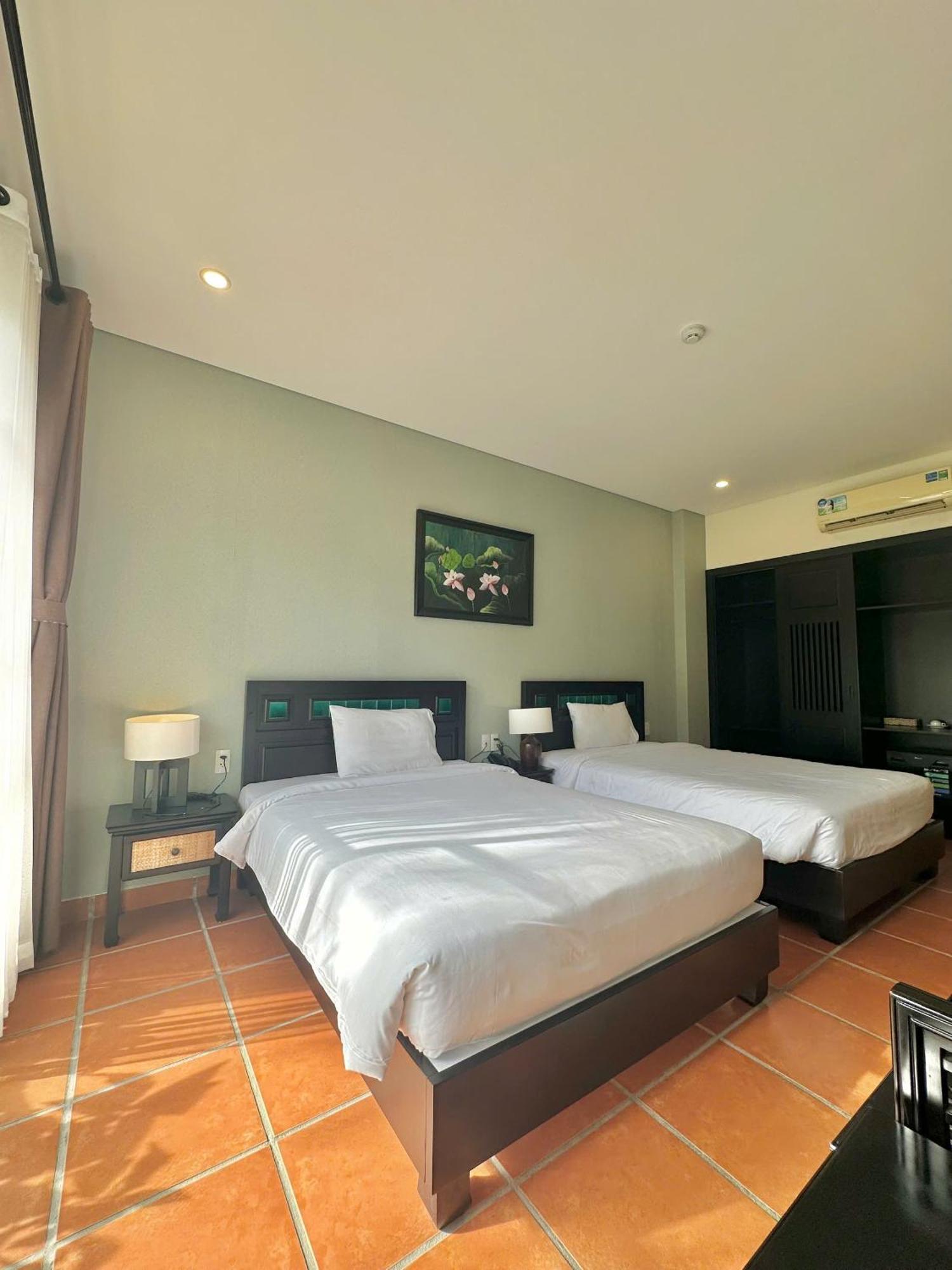 Nature Villa Hoi An By K D H An Bàn Extérieur photo