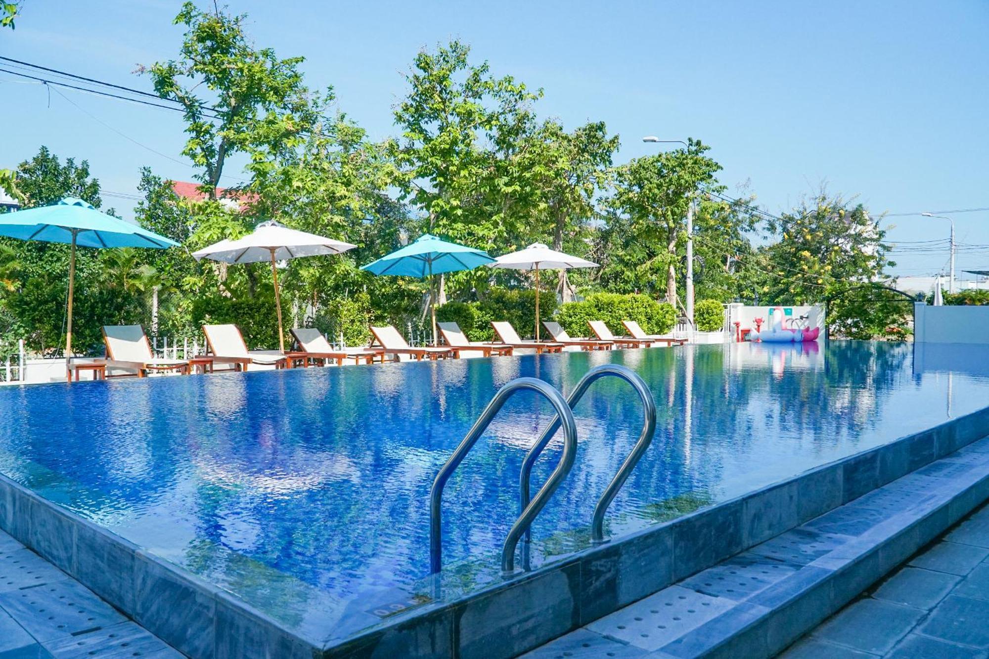 Nature Villa Hoi An By K D H An Bàn Extérieur photo
